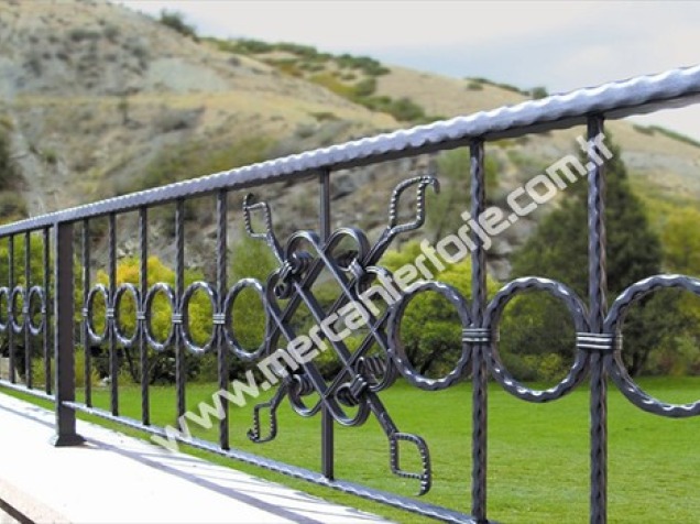 Ferforje Bahçe Korkuluk